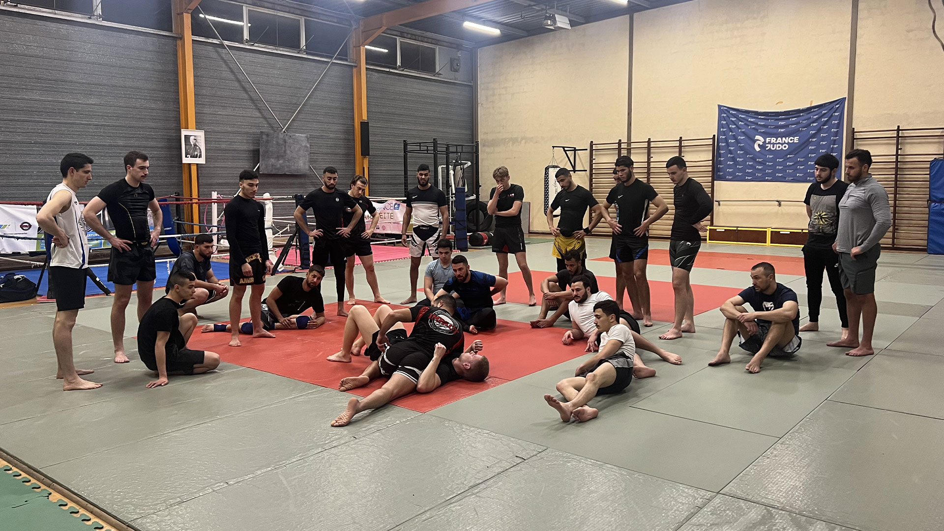 Faire du MMA à Avignon